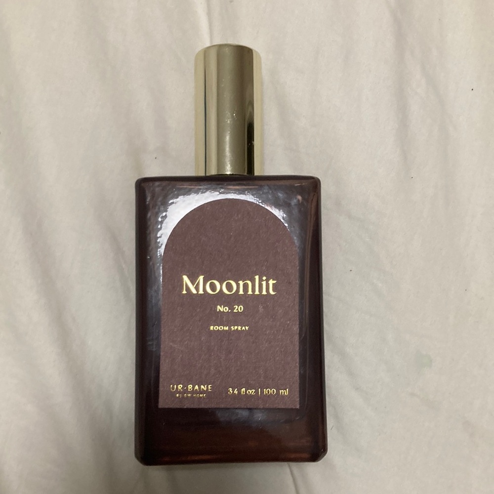 Moonlit No.20 Room Spray